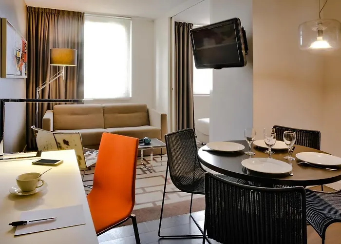 Adagio Centre 3* غرونوبل