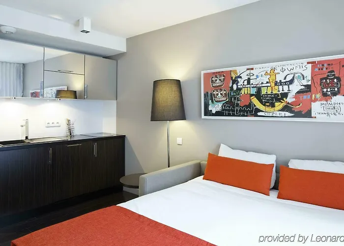 Adagio Centre شقة فندقية 3*