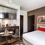 Adagio Centre 3*