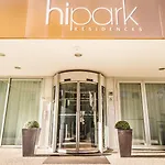 Hotel apartamentowy Adagio Centre 3*
