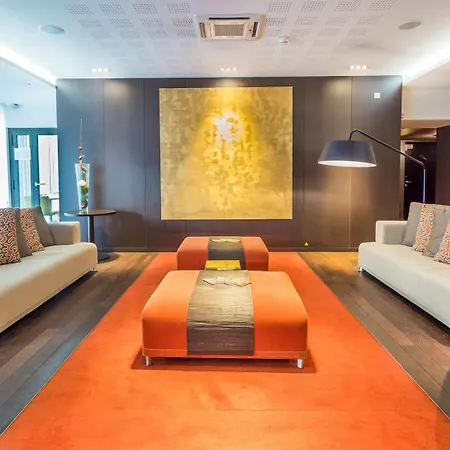아파트호텔 Adagio Centre 3*
